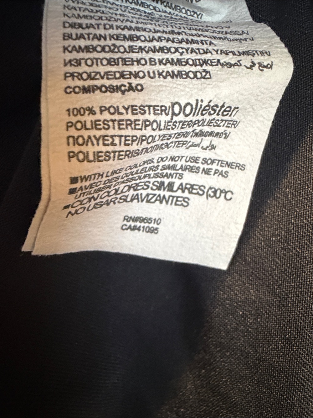 Under Armour pullover - Picture 4 of 4